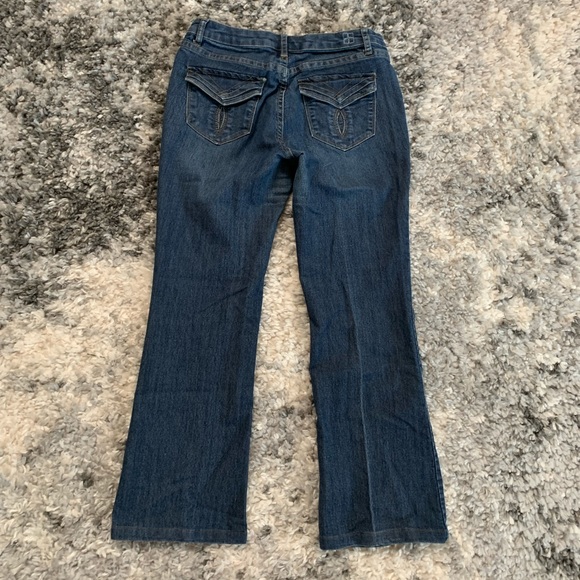Salt Works Med Rise Bootcut Jeans Size 8P - Picture 15 of 17